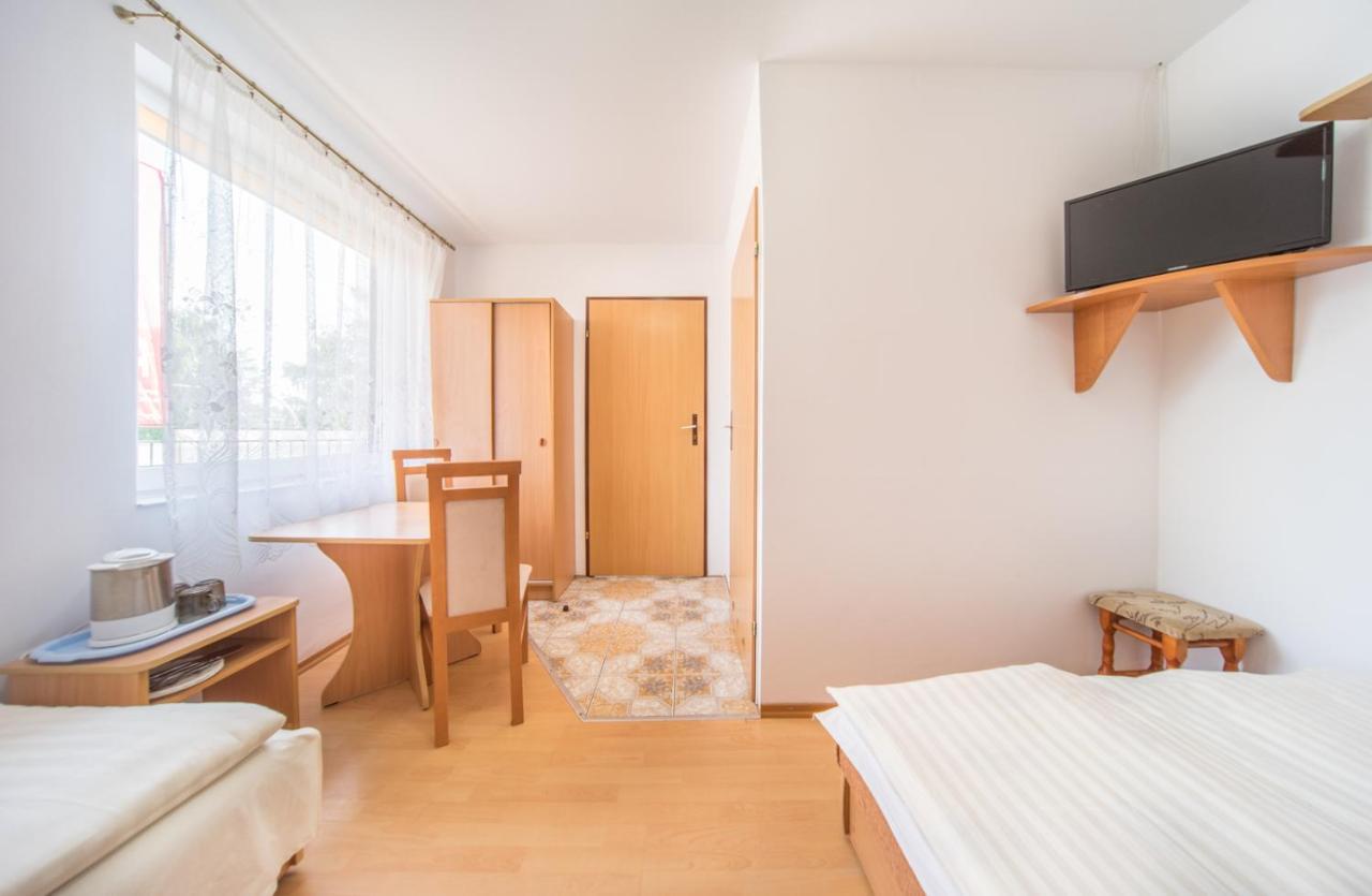 Donata Apartment เรวัล ภายนอก รูปภาพ