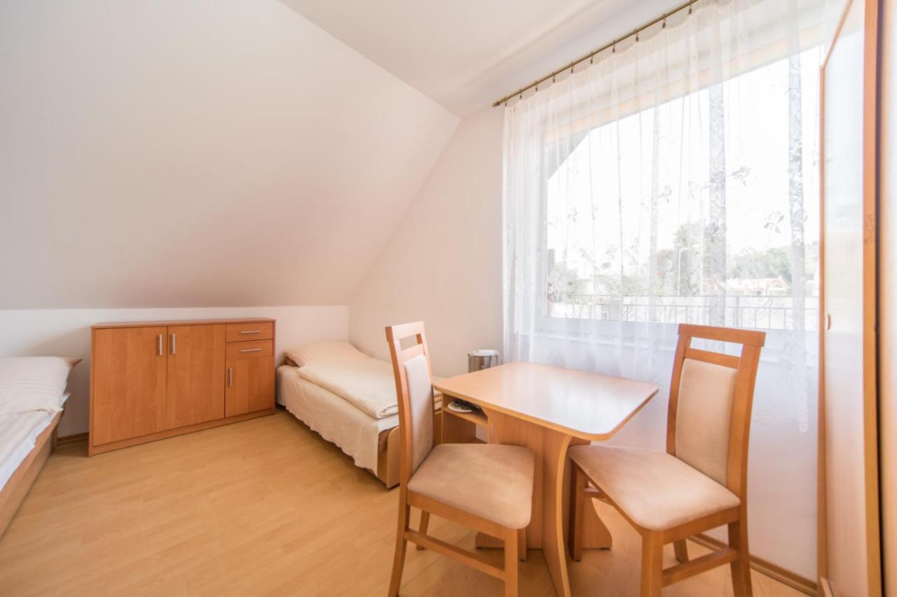 Donata Apartment เรวัล ภายนอก รูปภาพ