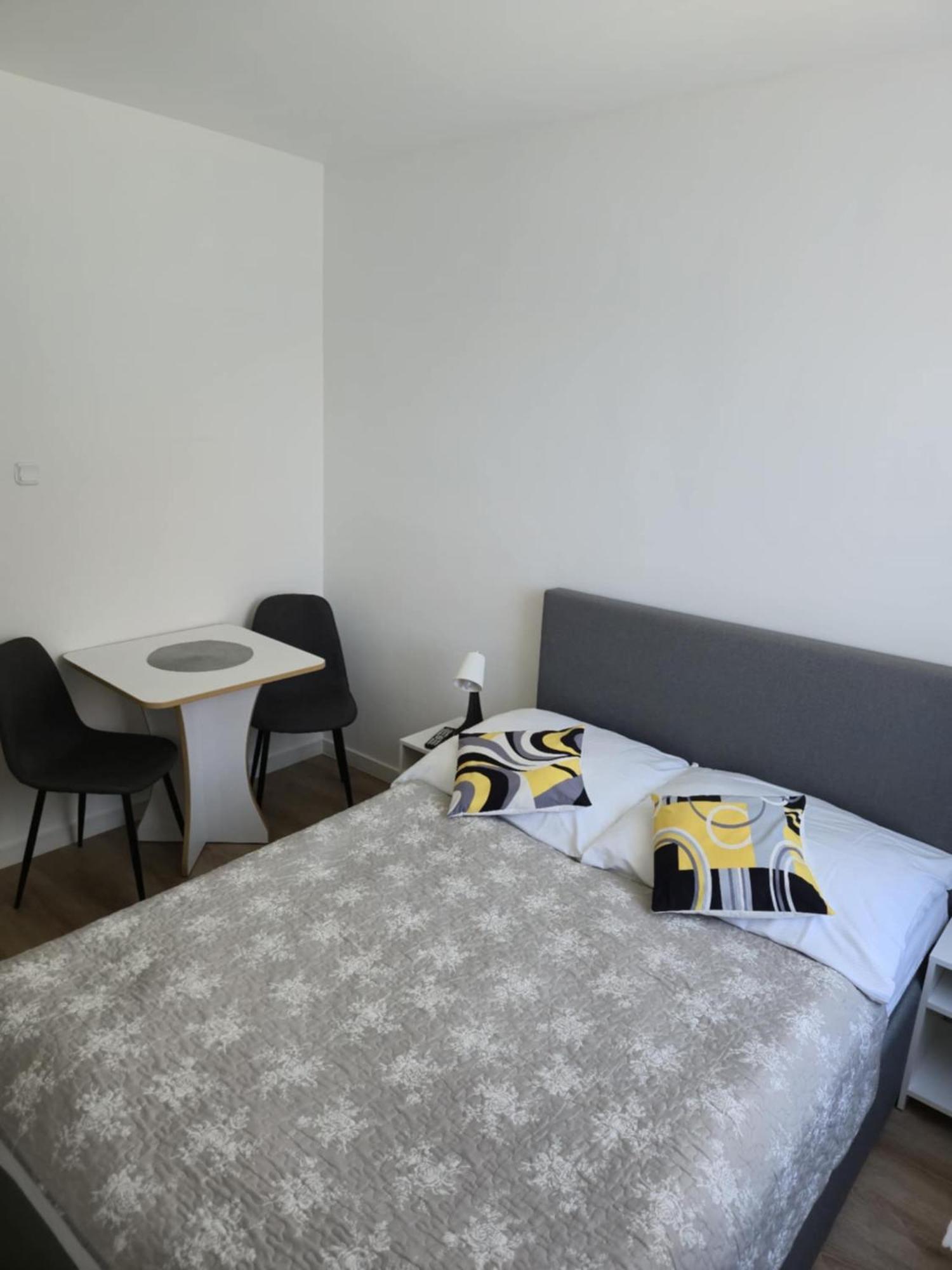 Donata Apartment เรวัล ภายนอก รูปภาพ
